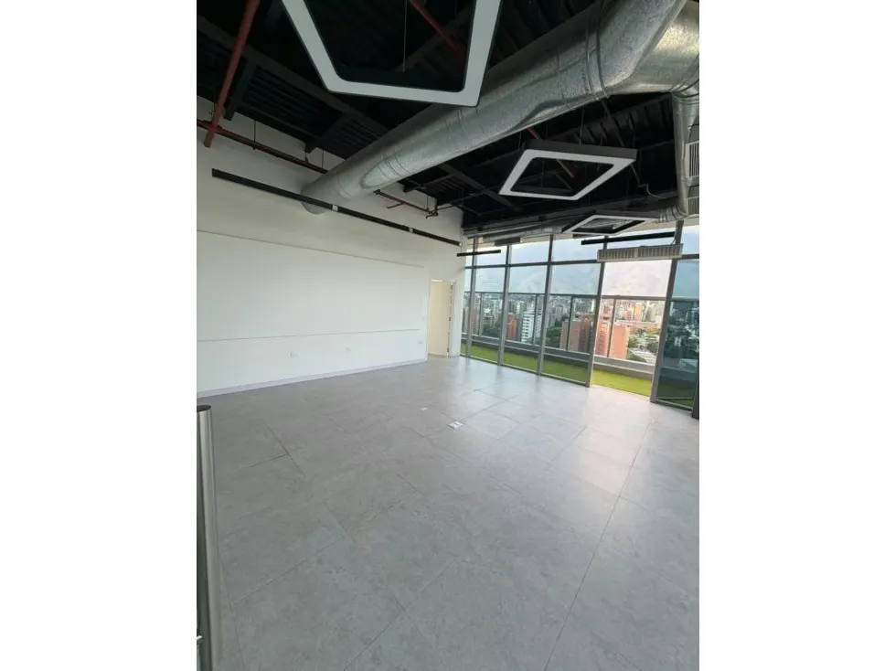 Vendo/alquilo oficina/local c/ terraza 250m2 Las Mercedes 5753 - 11