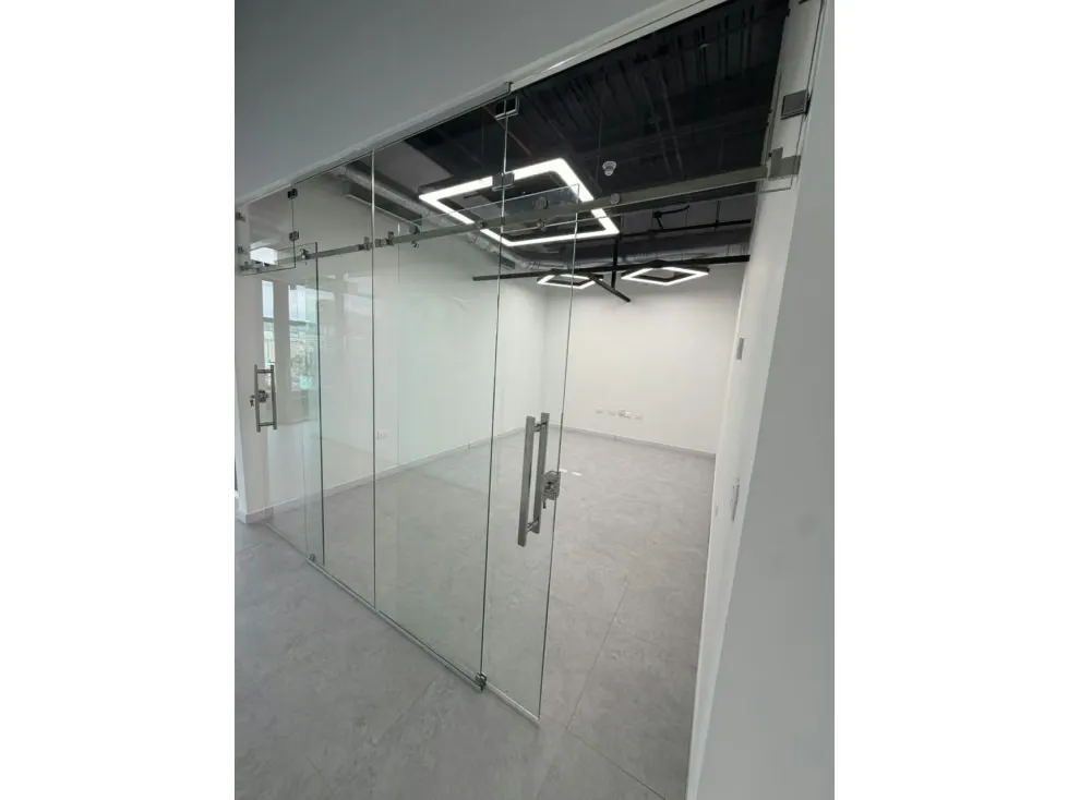Vendo/alquilo oficina/local c/ terraza 250m2 Las Mercedes 5753 - 13