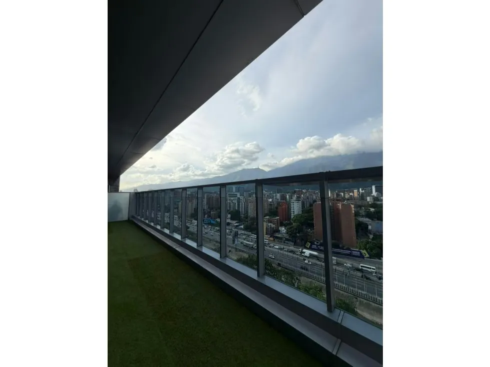 Vendo/alquilo oficina/local c/ terraza 250m2 Las Mercedes 5753 - 17