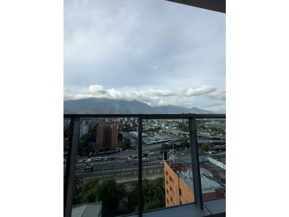 Vendo/alquilo oficina/local c/ terraza 250m2 Las Mercedes 5753 - 19