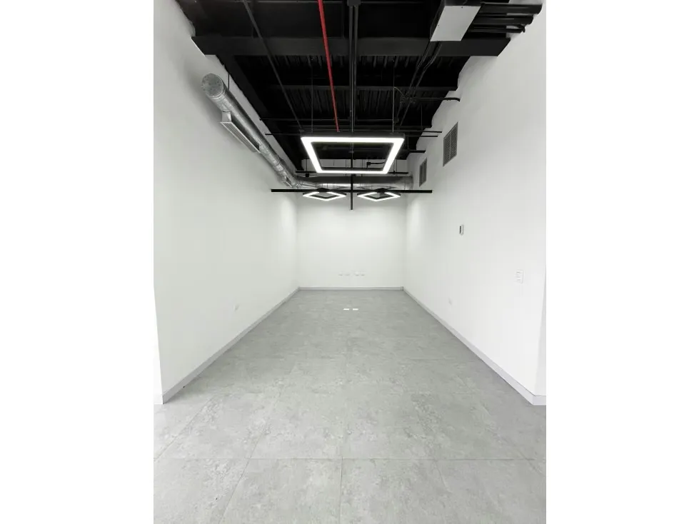 Vendo/alquilo oficina/local c/ terraza 250m2 Las Mercedes 5753 - 26
