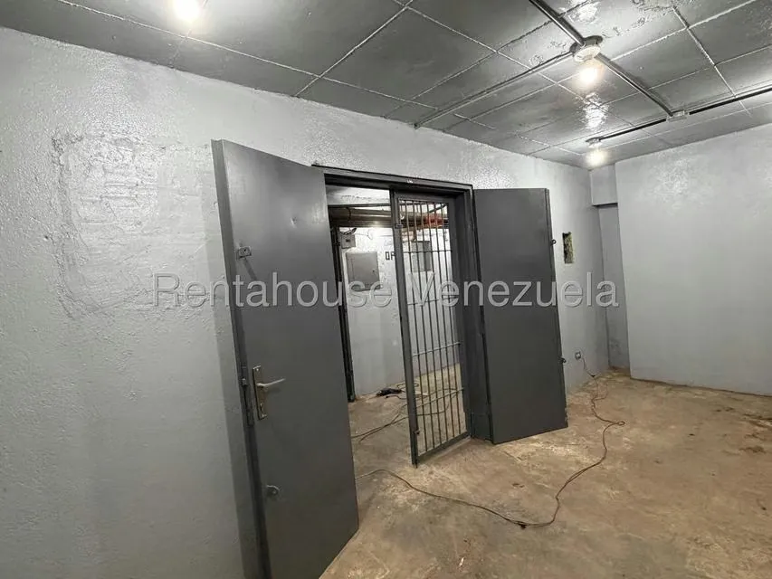 Galpon - Deposito en Venta en Los Palos Grandes, Distrito Metropolitano - 25