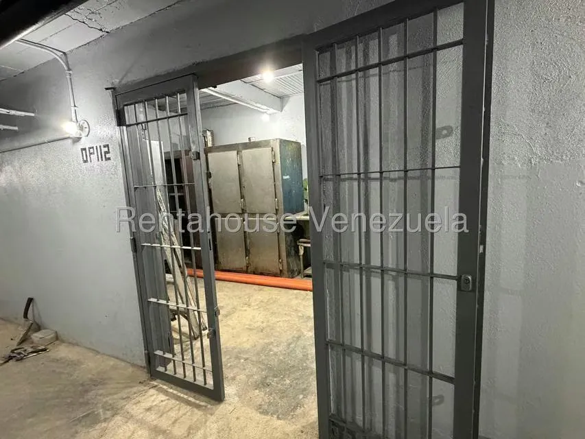 Galpon - Deposito en Venta en Los Palos Grandes, Distrito Metropolitano - 27