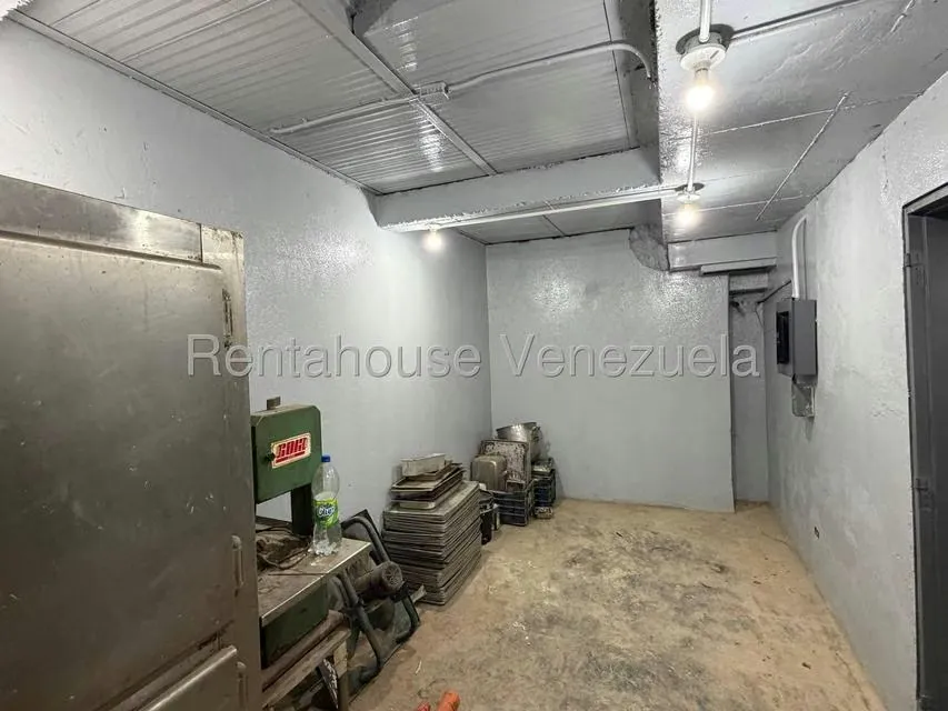 Galpon - Deposito en Venta en Los Palos Grandes, Distrito Metropolitano - 31