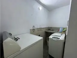 View 10