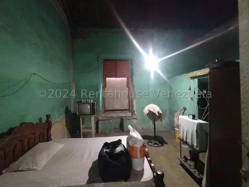 Terreno (Comercial) en Venta en Avenida Miranda, Aragua - 12