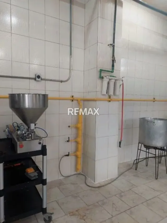 COMPLEJO CORPORATIVO E INDUSTRIAL EL CAFETAL 526 mts - VENTA - 19