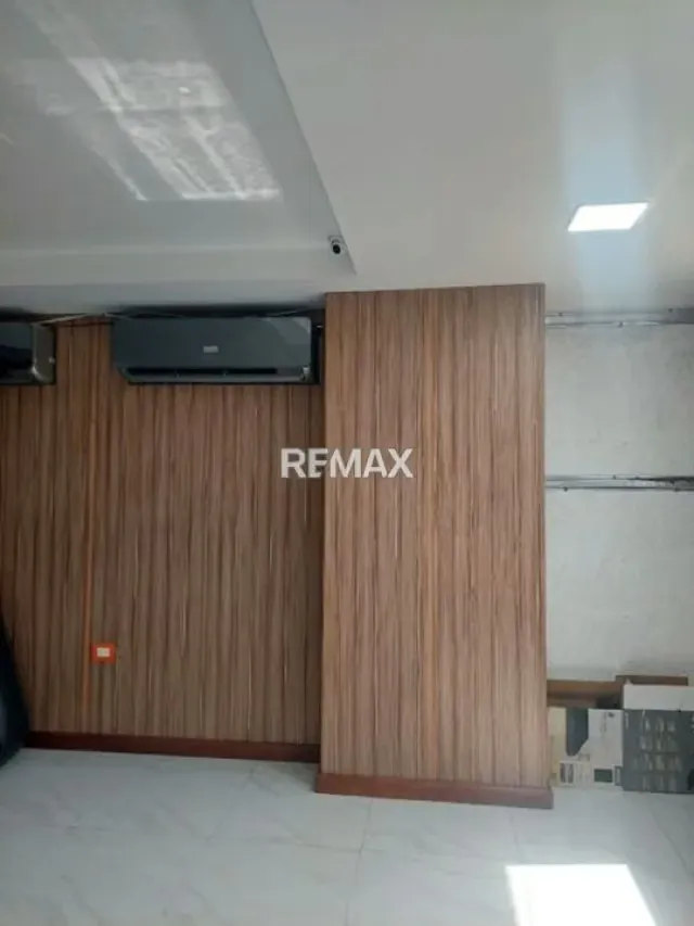 COMPLEJO CORPORATIVO E INDUSTRIAL EL CAFETAL 526 mts - VENTA - 8