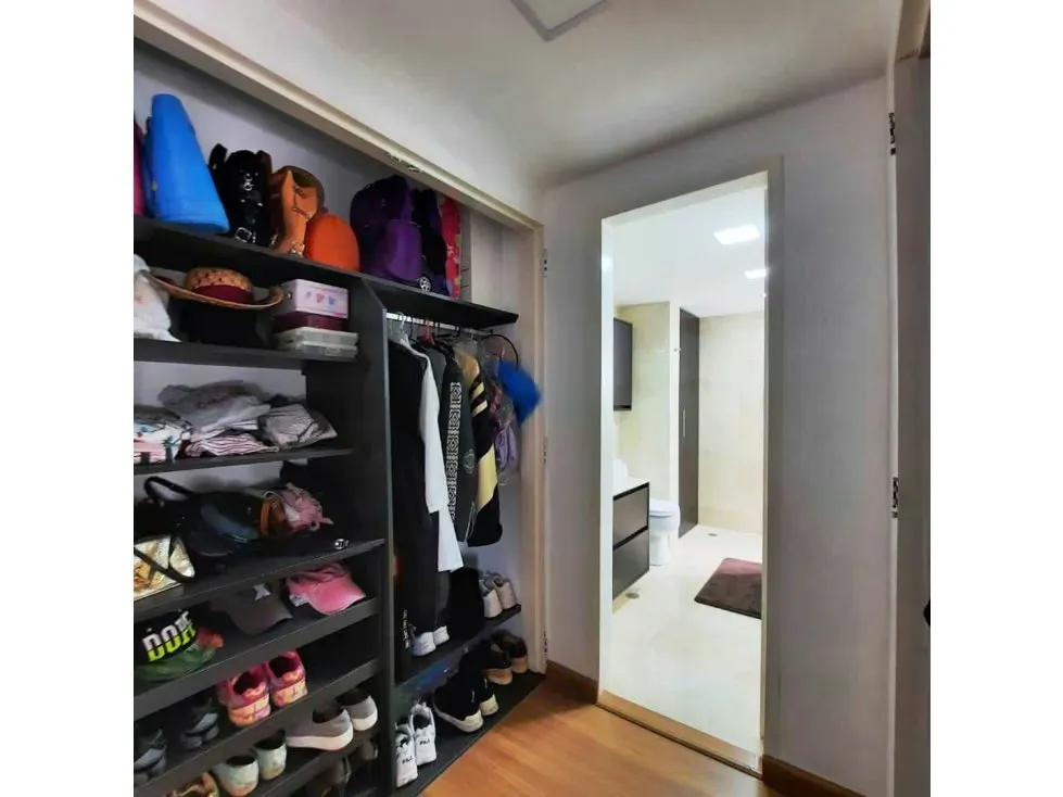Casa en Venta Alto Prado 4H/ 4B/ 2P - 22