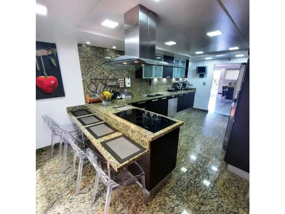 Casa en Venta Alto Prado 4H/ 4B/ 2P - 10