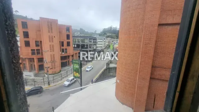 LOCAL COMERCIAL EN ALQUILER NIVEL 2 (N2-104) BALCON CENTRAL CC GALERIA LAS AMERICAS