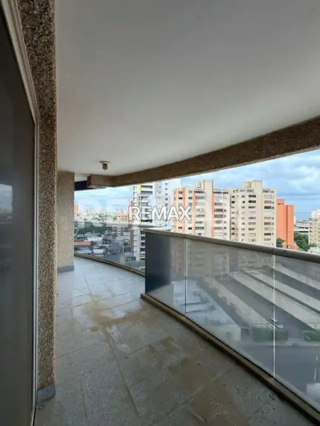 Apartamento Edificio Colina del este - 10