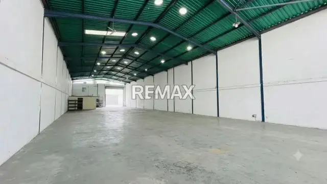 GALPÓN EN Venta Zona Industrial Castillito