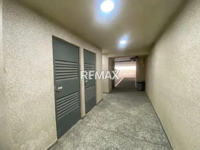 Apartamento Ejecutivo en Alquiler La Trigaleña Alta Tipo Duplex Con Patio Con Planta Pozo Piscina - 2