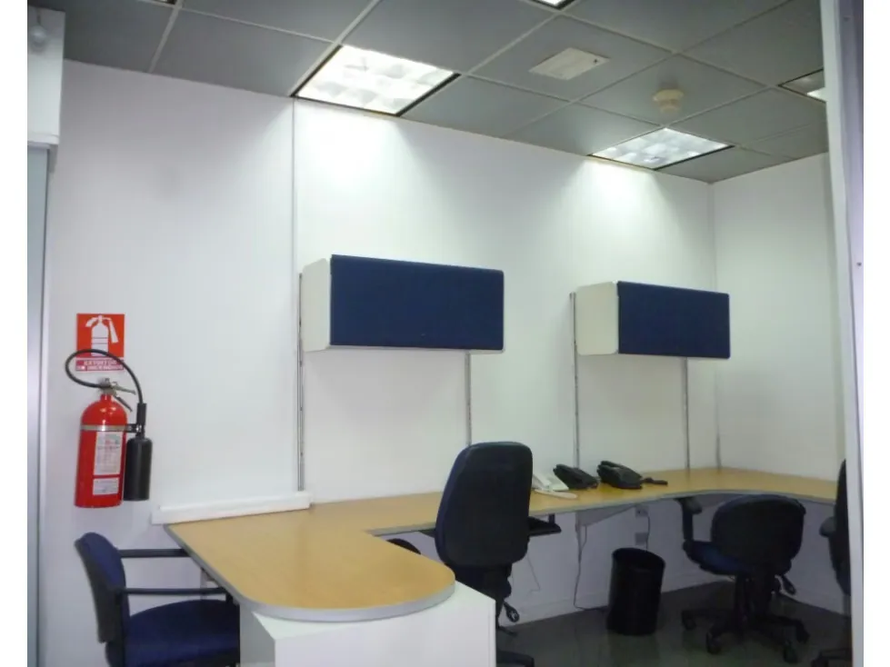 Alquiler local comercial 161m2 Plaza Venezuela 3515 - 19