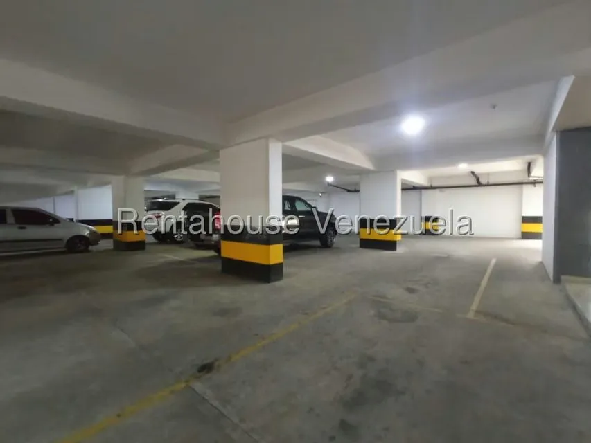 Apartamento (1 Nivel) en Venta en Las Chimeneas, Carabobo - 40