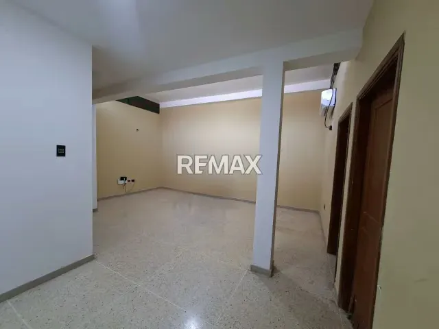 Casa Comercial - 12