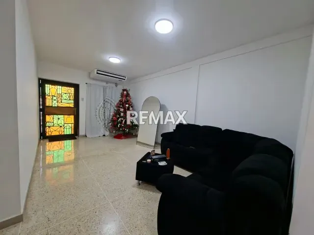 Casa Comercial - 8