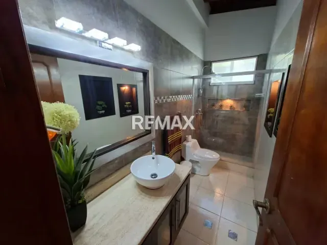 Casa en venta Los Naranjos del Cafetal con anexo - 11