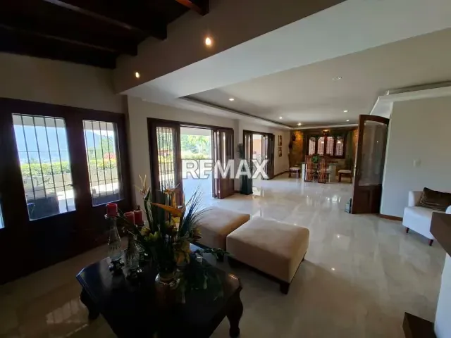 Casa en venta Los Naranjos del Cafetal con anexo - 5