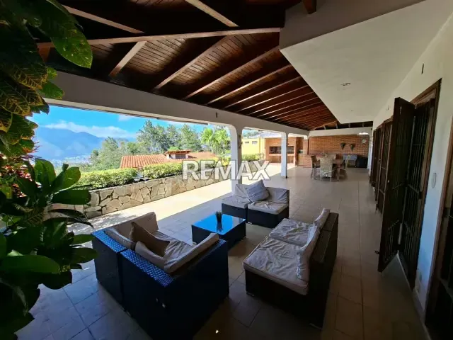 Casa en venta Los Naranjos del Cafetal con anexo - 6