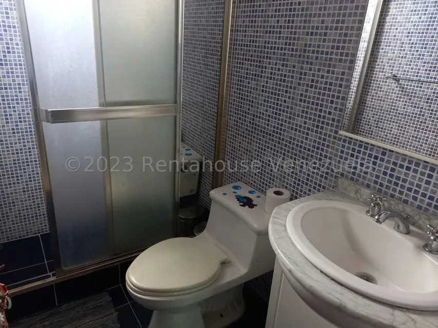 Casa (Duplex) en Alquiler en Lomas de Prados del Este, Distrito Metropolitano - 12