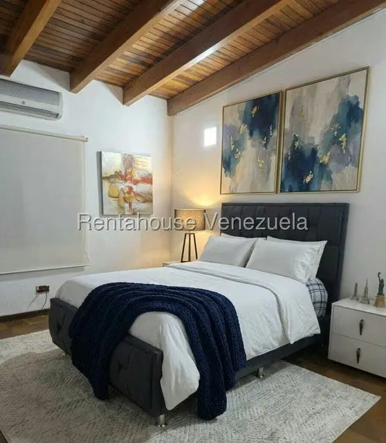 Casa (Duplex) en Alquiler en Lomas de Prados del Este, Distrito Metropolitano - 9