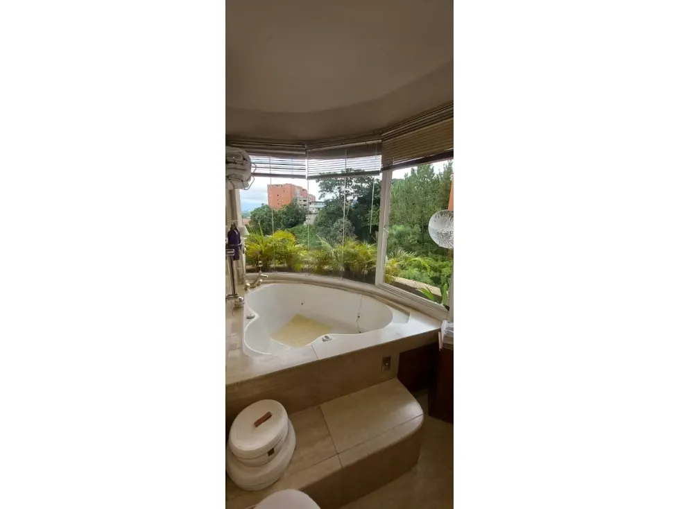 Vendo apartamento 225m2 Los Samanes 0570 - 24