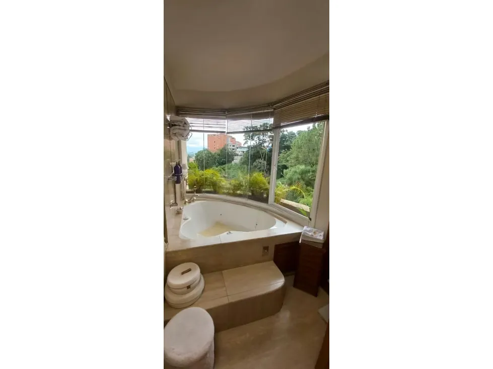 Vendo apartamento 225m2 Los Samanes 0570 - 37
