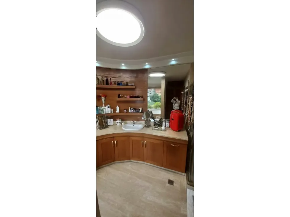 Vendo apartamento 225m2 Los Samanes 0570 - 9