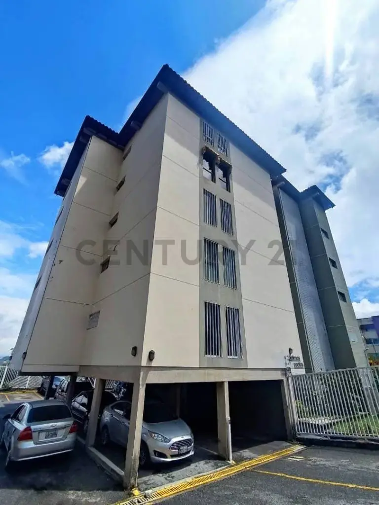 PENT HOUSE ACTUALIZADO TERRAZAS DE SANTA INÉS, EN EDIFICIO DE BAJA DENSIDAD! - 3