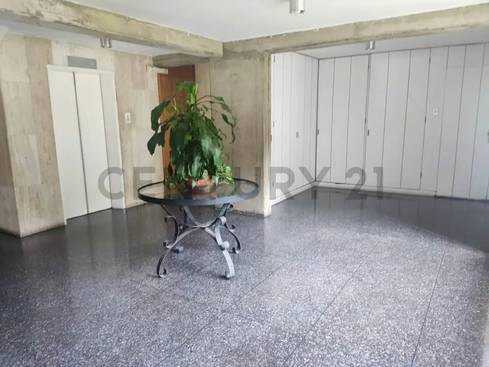 PENT HOUSE ACTUALIZADO TERRAZAS DE SANTA INÉS, EN EDIFICIO DE BAJA DENSIDAD! - 4
