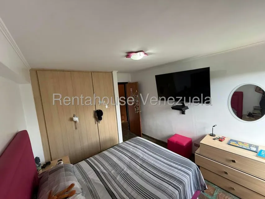 Apartamento (Duplex) en Venta en Parcelamiento Cortada del guayabo, Miranda - 28