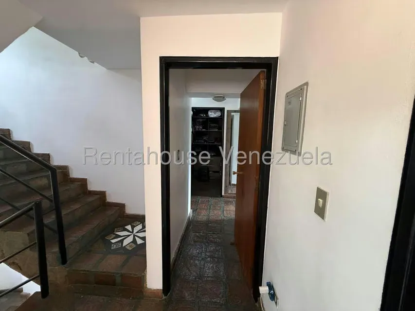 Apartamento (Duplex) en Venta en Parcelamiento Cortada del guayabo, Miranda - 35