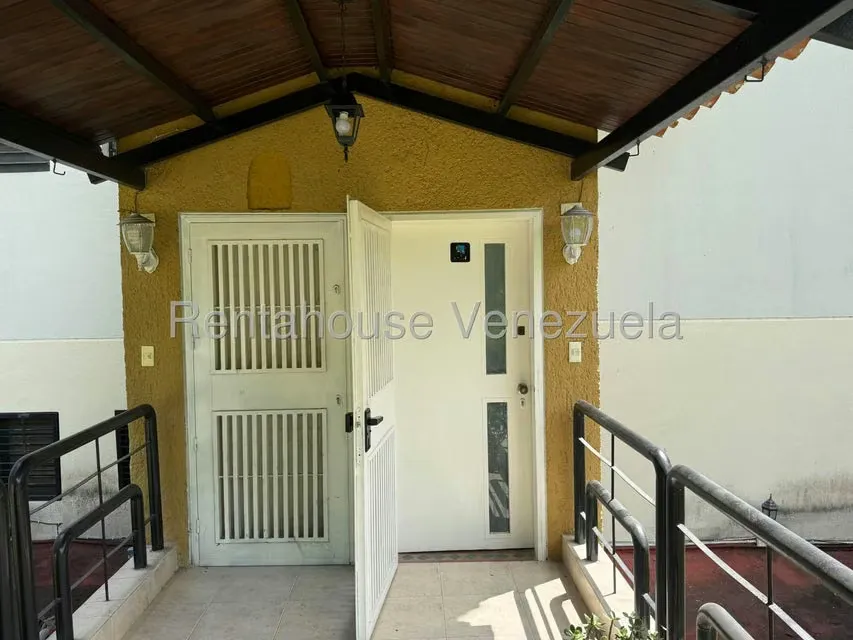 Apartamento (Duplex) en Venta en Parcelamiento Cortada del guayabo, Miranda - 5