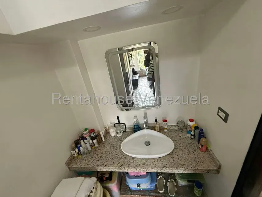 Apartamento (Duplex) en Venta en Parcelamiento Cortada del guayabo, Miranda - 45