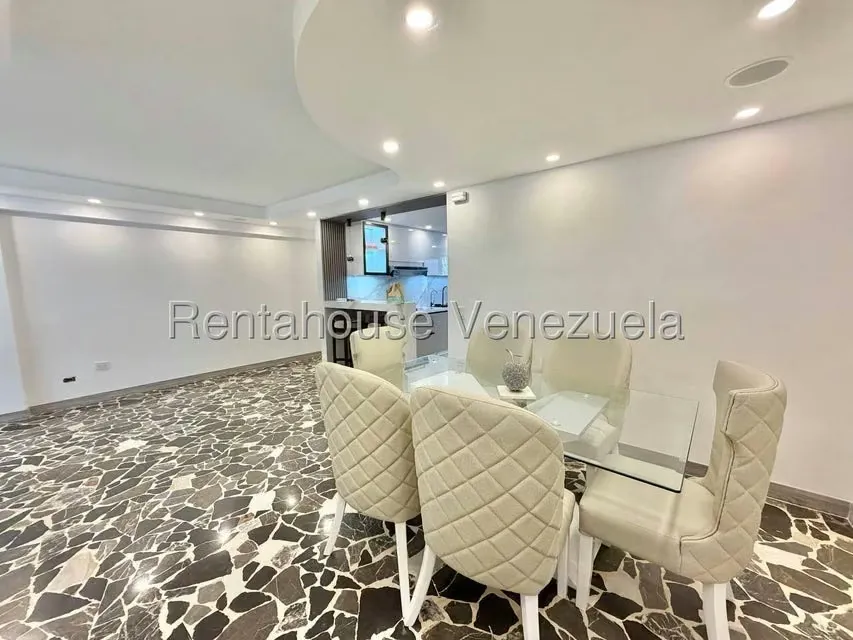 Apartamento (1 Nivel) en Venta en Montalban II, Distrito Metropolitano - 11