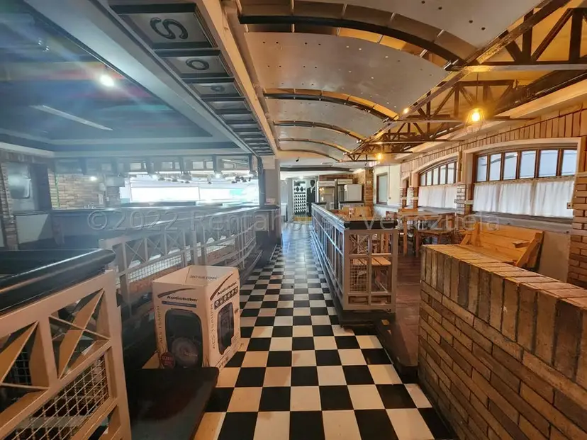 Comercial (Local Comercial) en Alquiler en Lomas de La Trinidad, Distrito Metropolitano