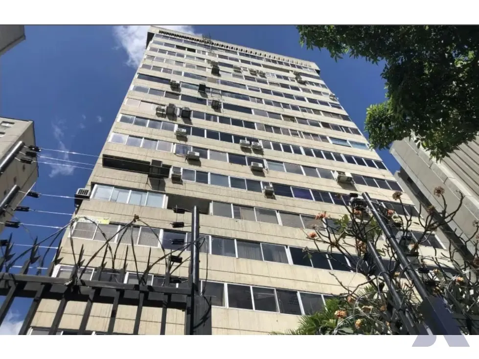 Vendo oficina/consultorio 54m2 La Campiña 9696
