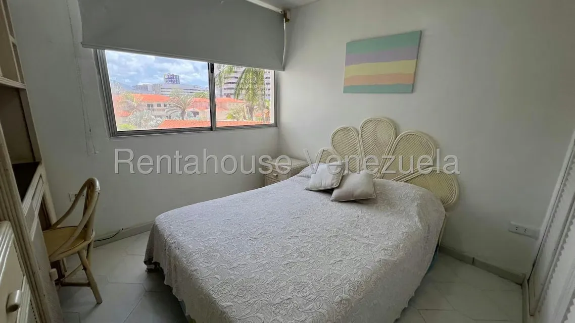 Apartamento (1 Nivel) en Venta en Costa Azul, Nueva Esparta - 15