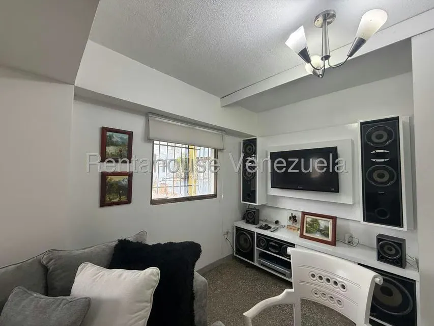 Apartamento (1 Nivel) en Venta en Caricuao, Distrito Metropolitano - 7
