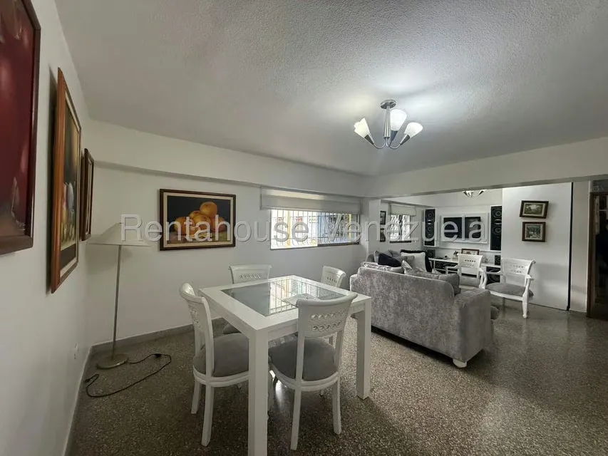 Apartamento (1 Nivel) en Venta en Caricuao, Distrito Metropolitano - 9