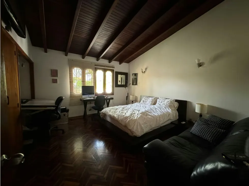 Vendo casa en lomas de la lagunita - 6