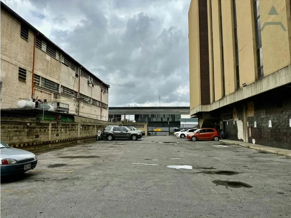 Se vende Oficina 107m² Los Ruices - 3