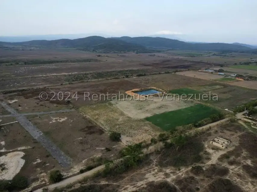 Terreno (Industrial) en Venta en Los Naranjillos, Lara - 32