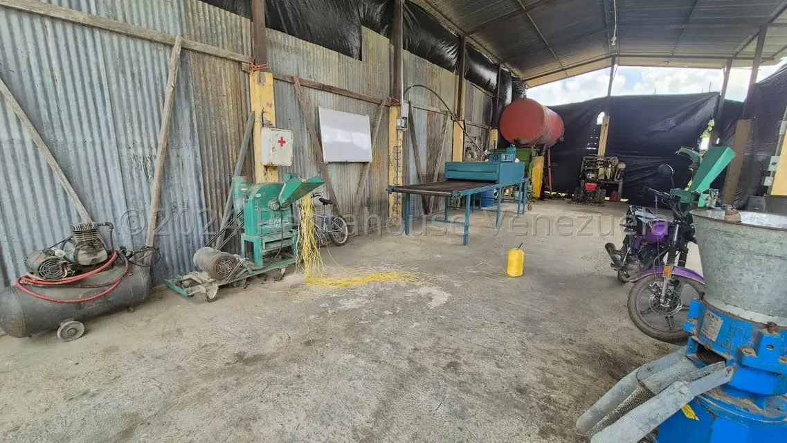 Terreno (Industrial) en Venta en Los Naranjillos, Lara - 39