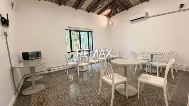 Casa Comercial En Alta Florida En Venta y Alquiler , 699m2 de construcción y 933 de terreno - 16