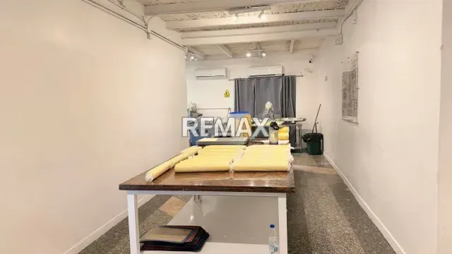 Casa Comercial En Alta Florida En Venta y Alquiler , 699m2 de construcción y 933 de terreno - 5