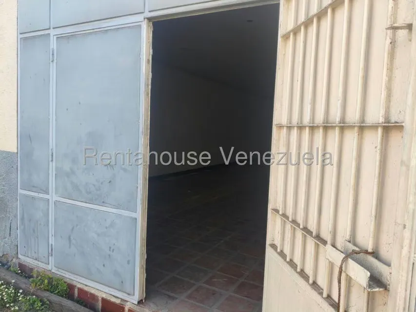 Galpon - Deposito en Alquiler en La Yaguara, Distrito Metropolitano - 3