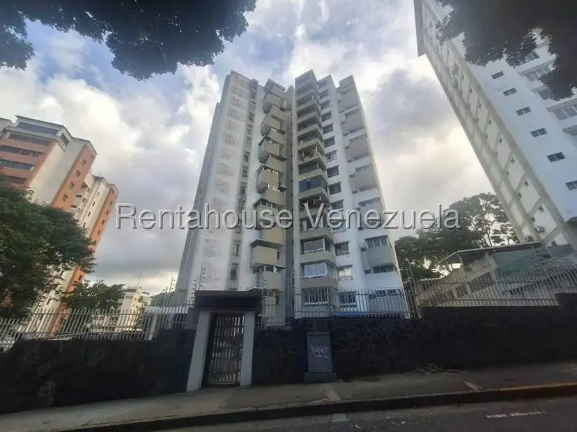 Apartamento (1 Nivel) en Venta en Santa Paula, Distrito Metropolitano